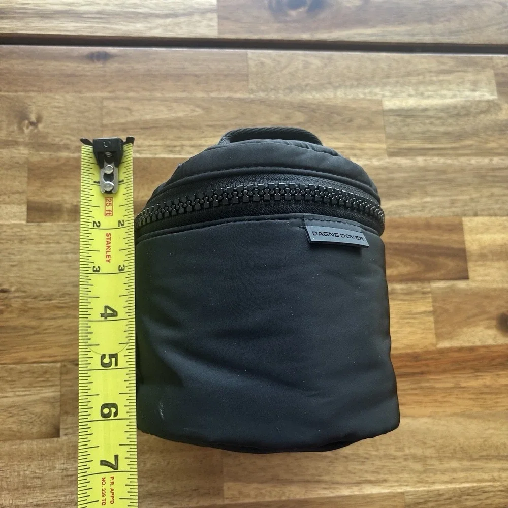 Dagne Dover good preowned